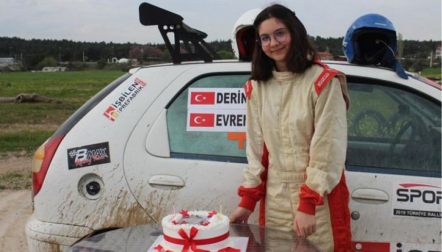 Öğrencimiz Türkiye'nin En Genç Ralli Pilotu Oldu 
