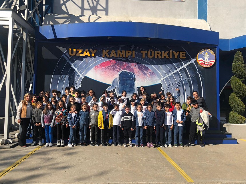 Uzay Kampı Türkiye'de Uzay Deneyimi 